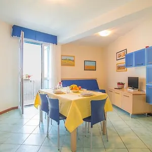 https://aparthotel-gioia.hotelinveneto.com